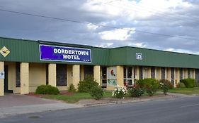 Bordertown Motel